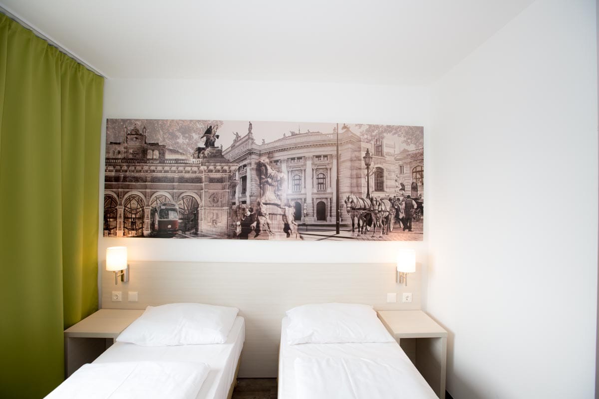 Zweibettzimmer